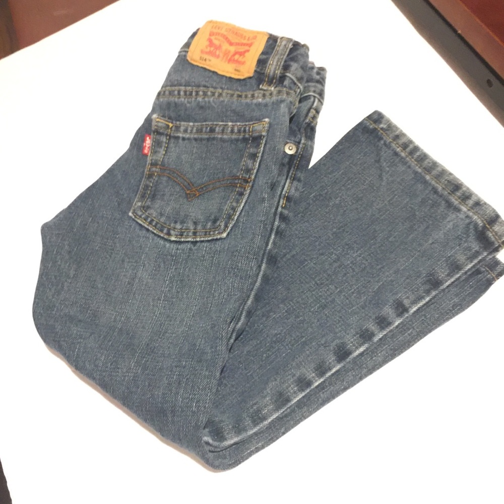 Levi’s size 4 reg kids.  Like new
